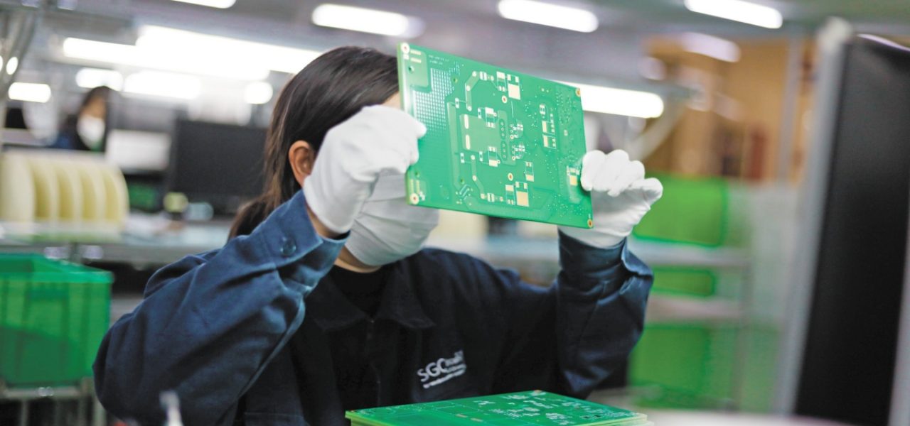 manufactura_electronicox2x.jpeg_1015297232